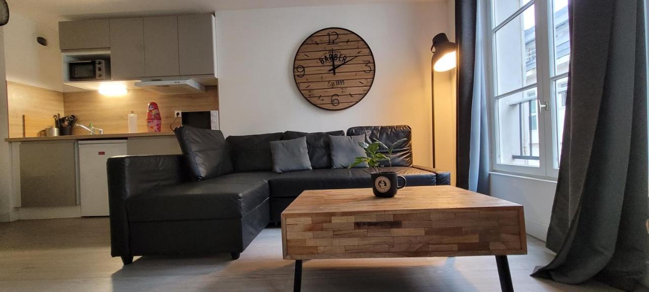 Appartement Cosy En Plein Centre D Orleans Bagian luar foto